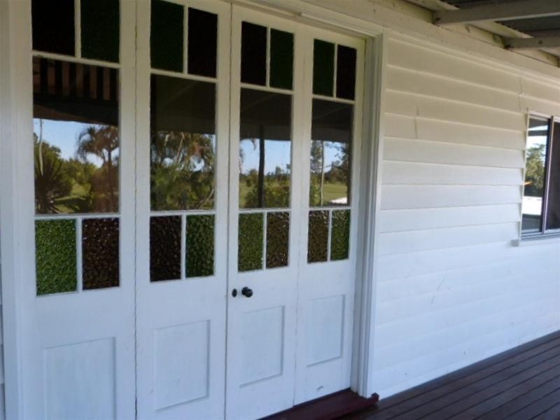 10 Chauvel Street, El Arish QLD 4855