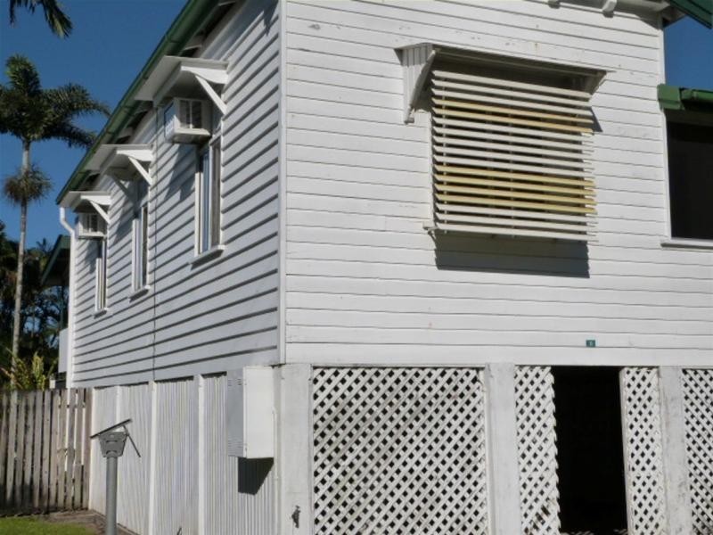 10 Chauvel Street, El Arish QLD 4855