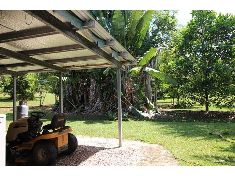 819 East Feluga Road, East Feluga QLD 4854