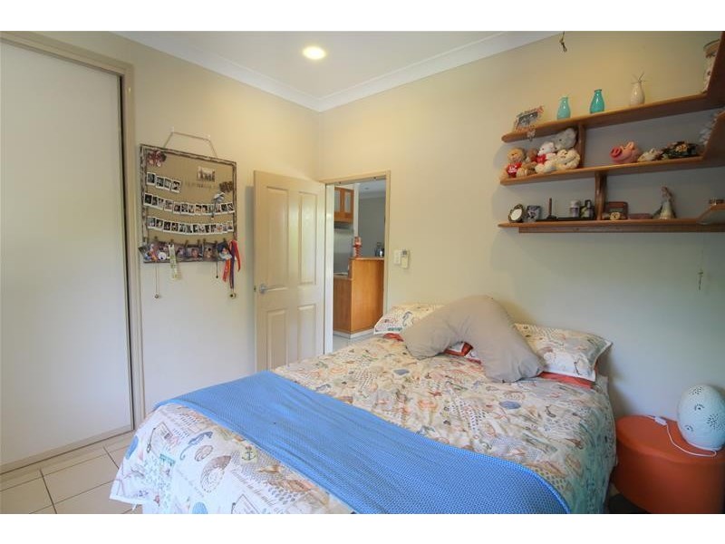 32 Rowe Street, Kurrimine Beach QLD 4871