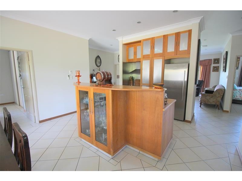 32 Rowe Street, Kurrimine Beach QLD 4871