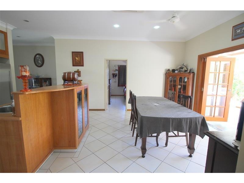 32 Rowe Street, Kurrimine Beach QLD 4871