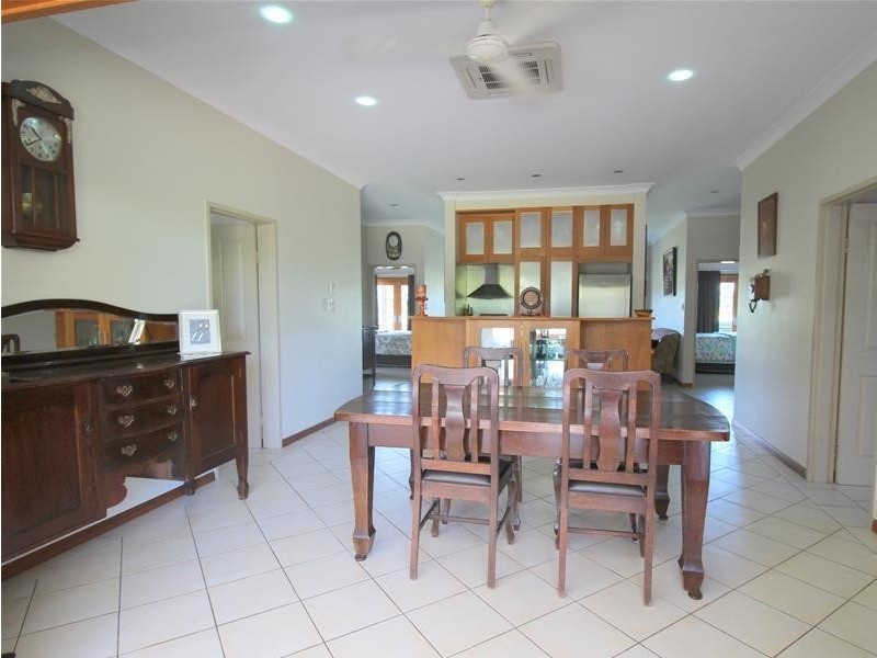 32 Rowe Street, Kurrimine Beach QLD 4871