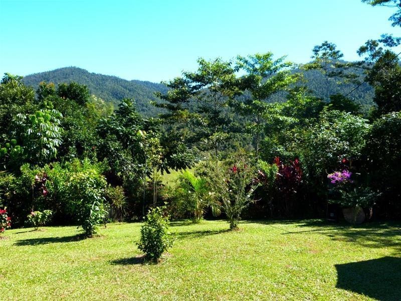 36 Gabiola Road, Feluga QLD 4854