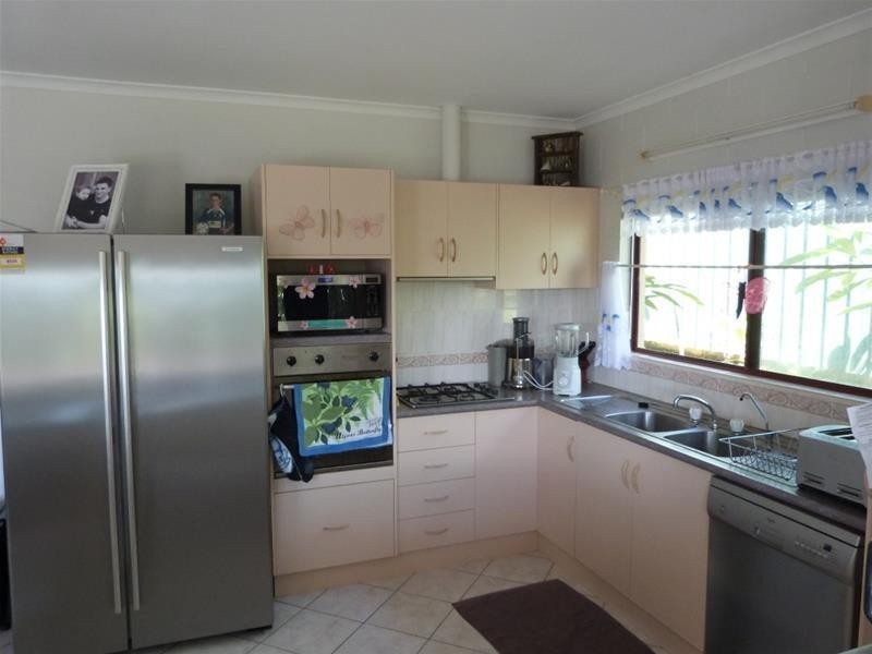 7 Jessie Lane, South Mission Beach QLD 4852