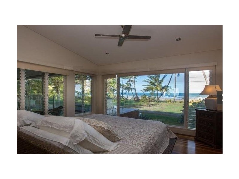 36 Pacific Parade, Mission Beach QLD 4852