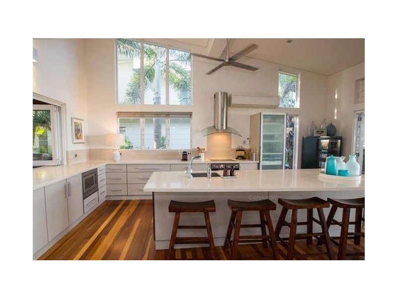 36 Pacific Parade, Mission Beach QLD 4852