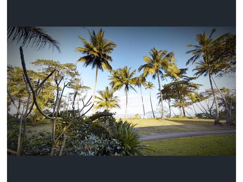 36 Pacific Parade, Mission Beach QLD 4852