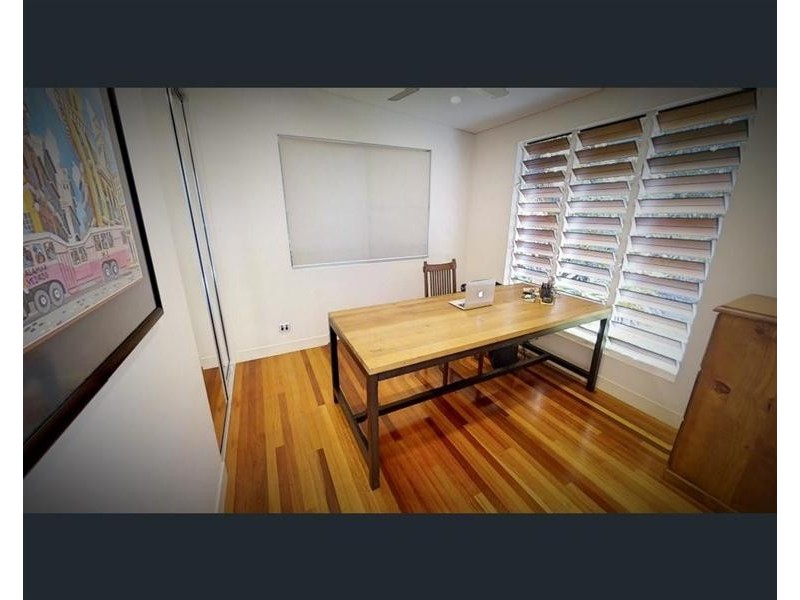 36 Pacific Parade, Mission Beach QLD 4852