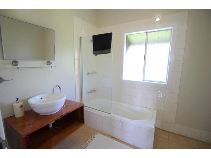 3 Walter Lever Estate Road, Silkwood QLD 4856