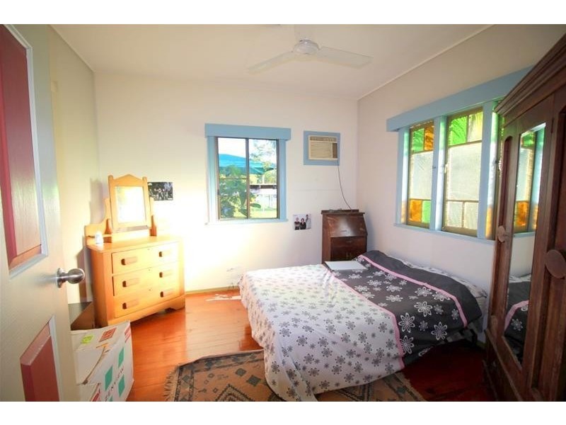 4 Walter Lever Estate Road, Silkwood QLD 4856