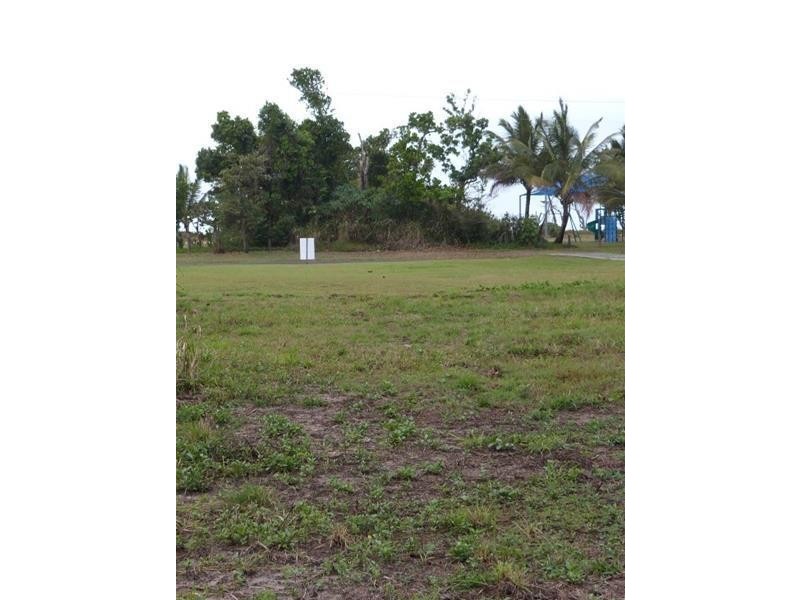Lot L2204, 119 Taylor Street, Tully Heads QLD 4854