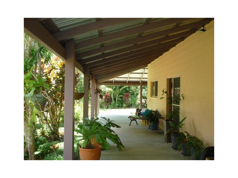 373 Mission Beach Road, El Arish QLD 4855