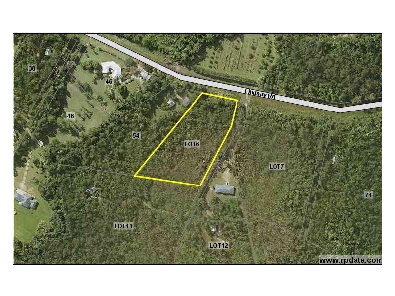 6 Lindsay Road, Carmoo QLD 4852