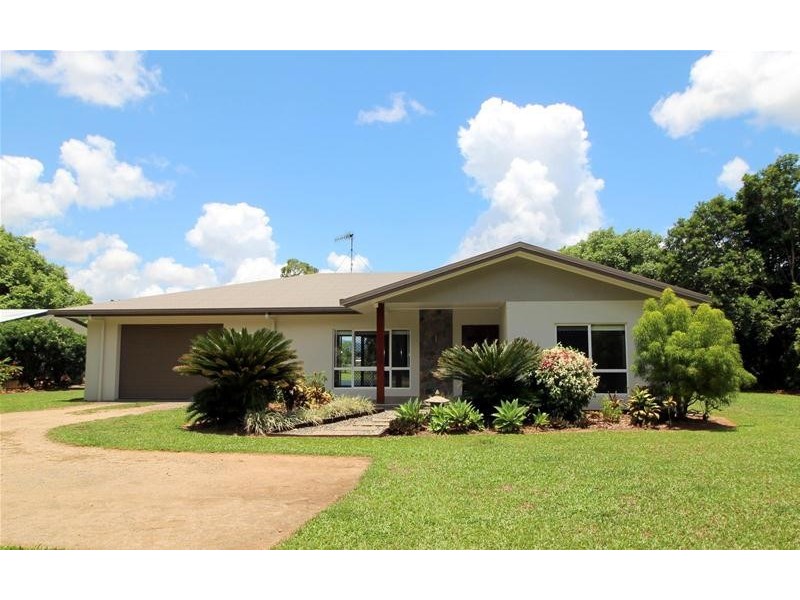 62 Bamber Street, Tully QLD 4854