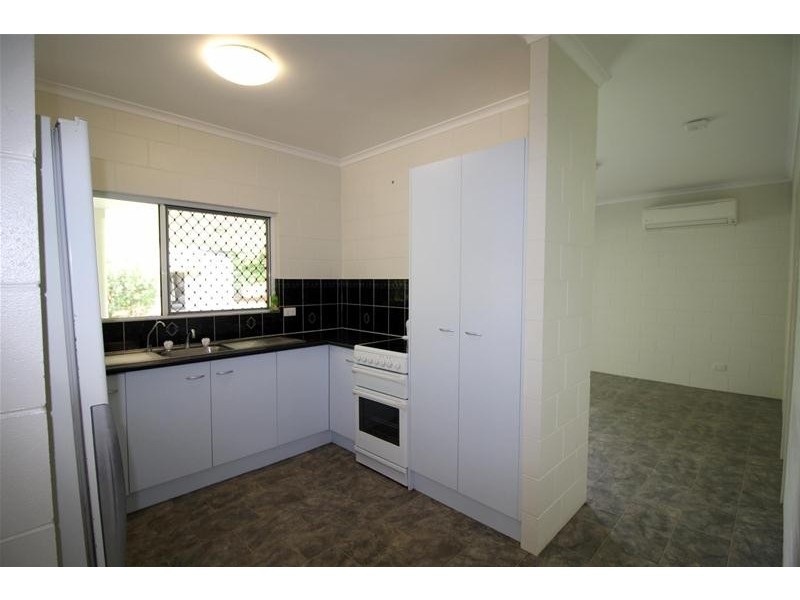 62 Bamber Street, Tully QLD 4854