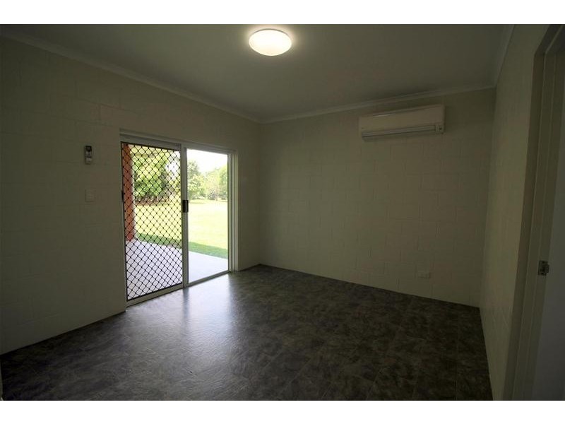 62 Bamber Street, Tully QLD 4854