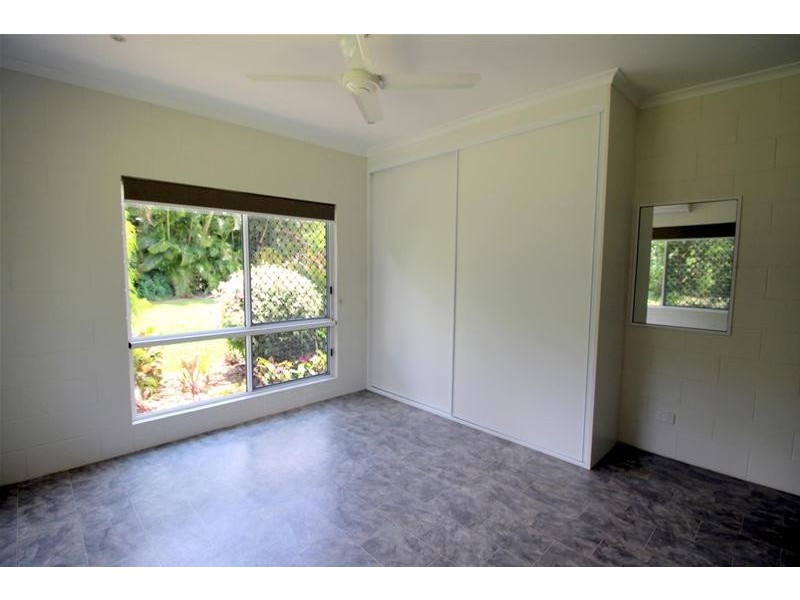 62 Bamber Street, Tully QLD 4854