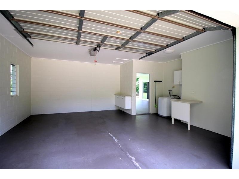 62 Bamber Street, Tully QLD 4854