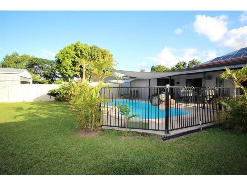 100 Victoria Street, Silkwood QLD 4856