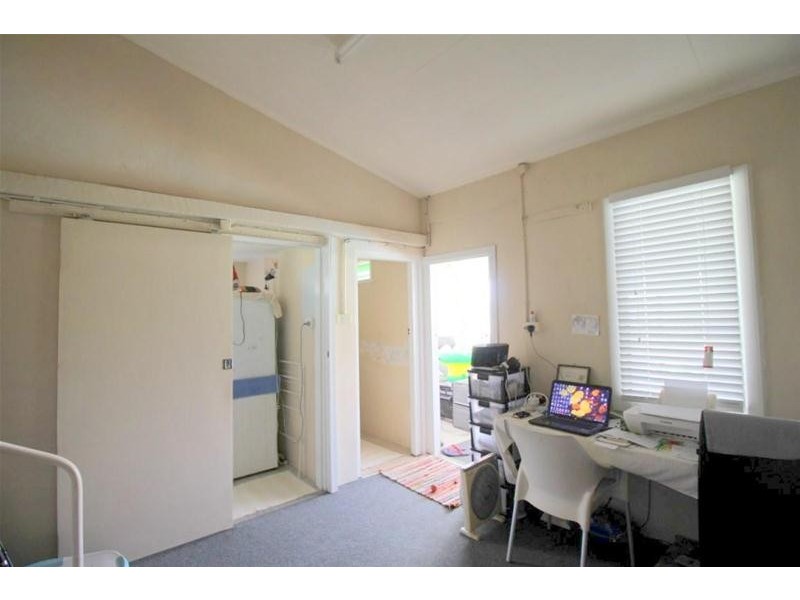 100 Victoria Street, Silkwood QLD 4856