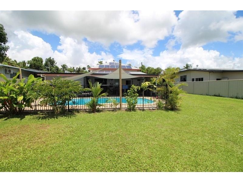 100 Victoria Street, Silkwood QLD 4856