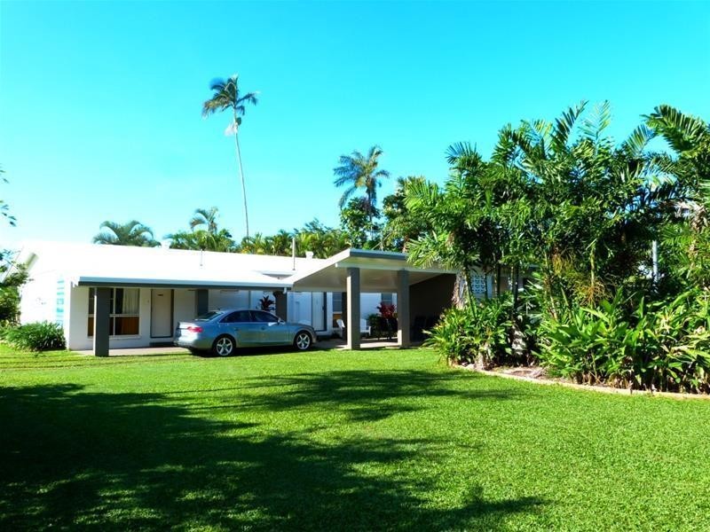 21 Porter Promenade, Mission Beach QLD 4852