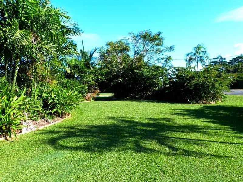 21 Porter Promenade, Mission Beach QLD 4852