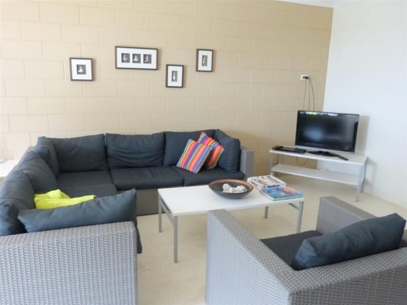 21 Porter Promenade, Mission Beach QLD 4852