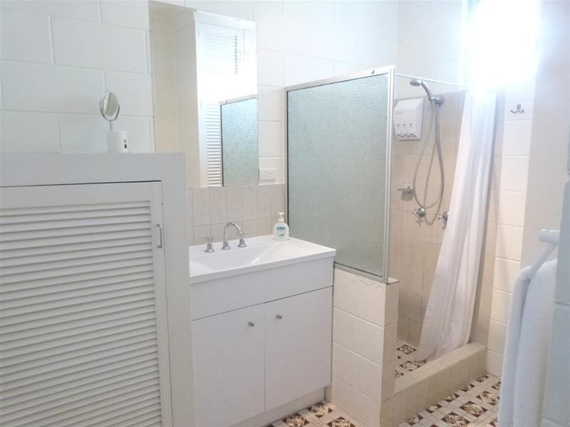 21 Porter Promenade, Mission Beach QLD 4852