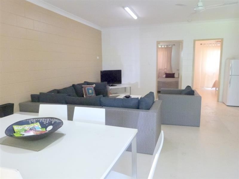 21 Porter Promenade, Mission Beach QLD 4852