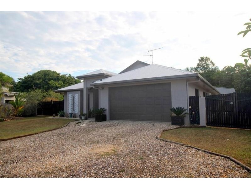 12 Sanctuary Crescent, Wongaling Beach QLD 4852