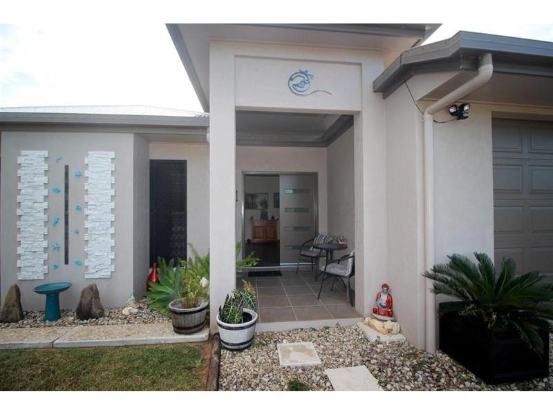 12 Sanctuary Crescent, Wongaling Beach QLD 4852