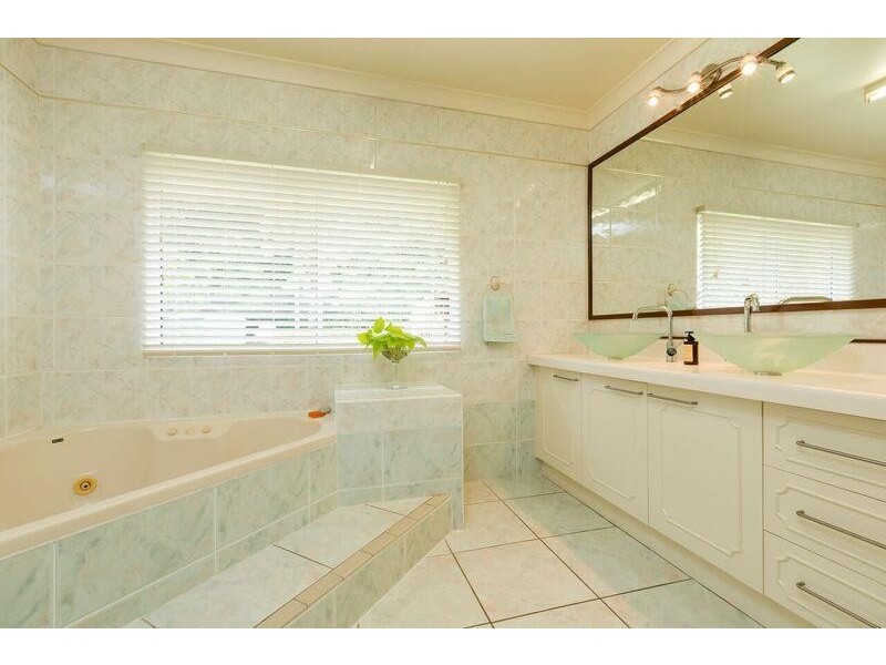 255 Coquette Point Road, Coquette Point QLD 4860