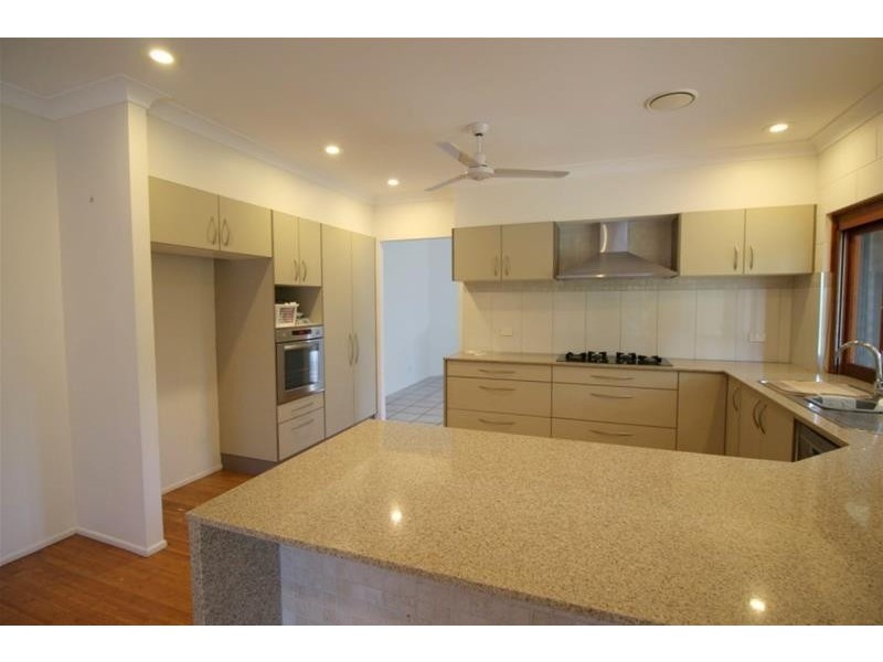 30 Buccaneer Street, South Mission Beach QLD 4852