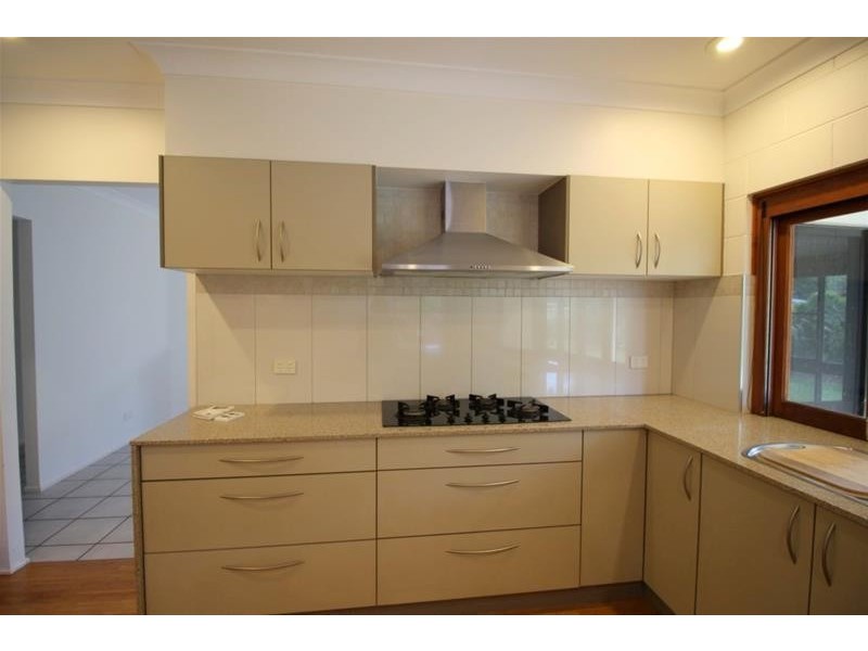 30 Buccaneer Street, South Mission Beach QLD 4852