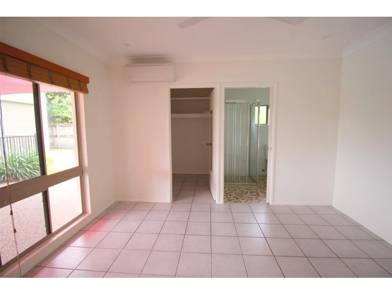 30 Buccaneer Street, South Mission Beach QLD 4852