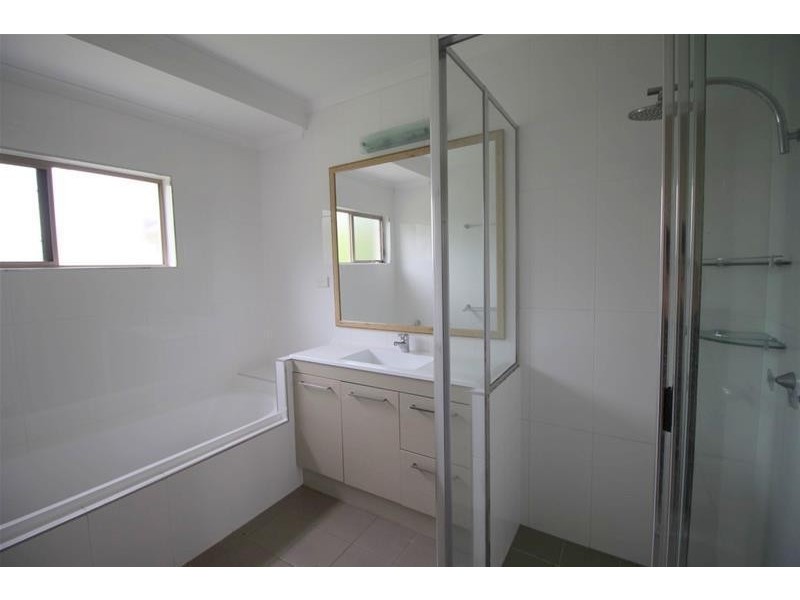 30 Buccaneer Street, South Mission Beach QLD 4852