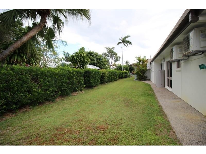 30 Buccaneer Street, South Mission Beach QLD 4852