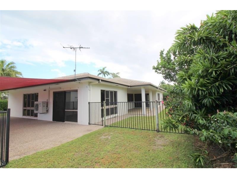 30 Buccaneer Street, South Mission Beach QLD 4852