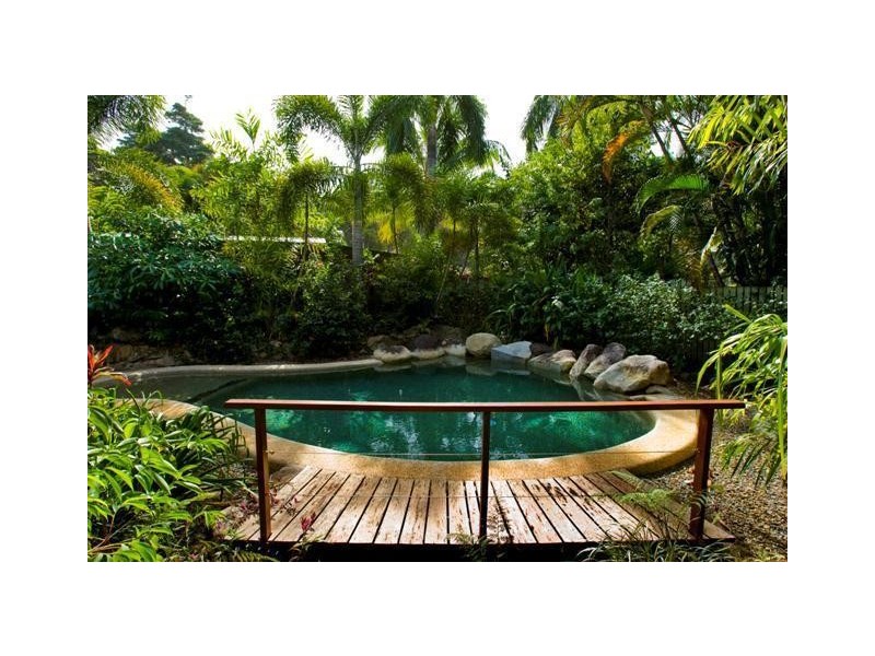 4 James Road, Mission Beach QLD 4852