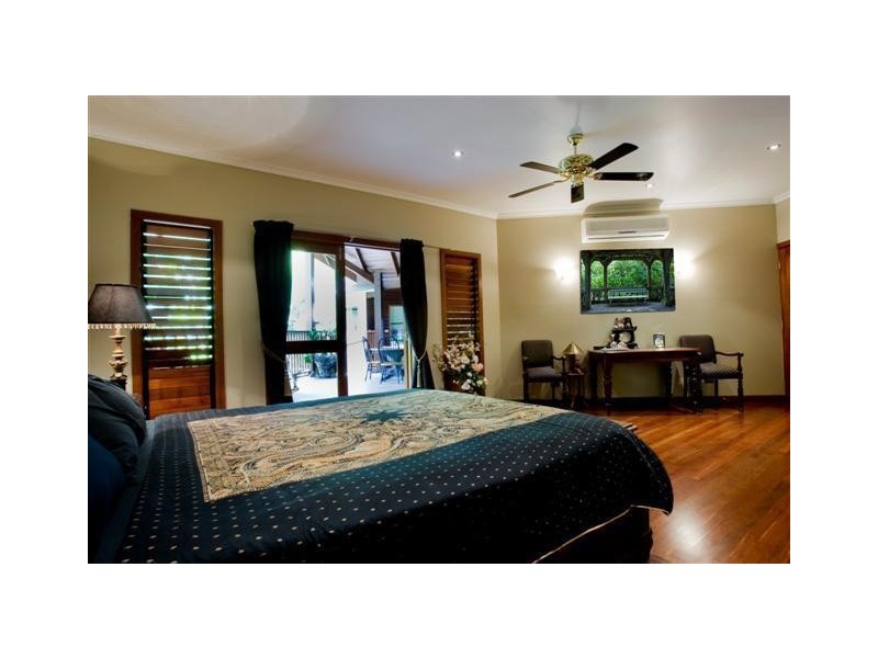 4 James Road, Mission Beach QLD 4852