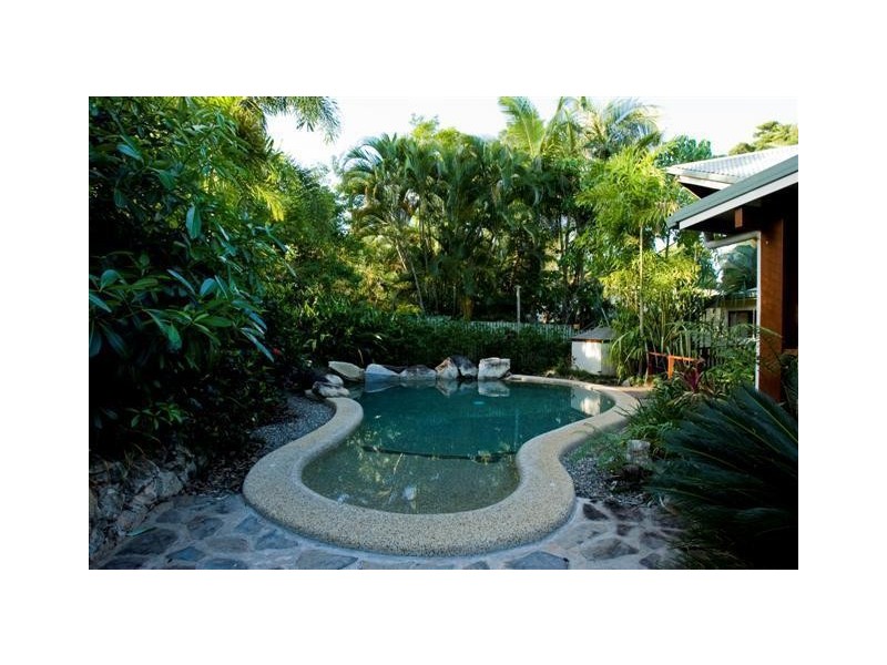 4 James Road, Mission Beach QLD 4852