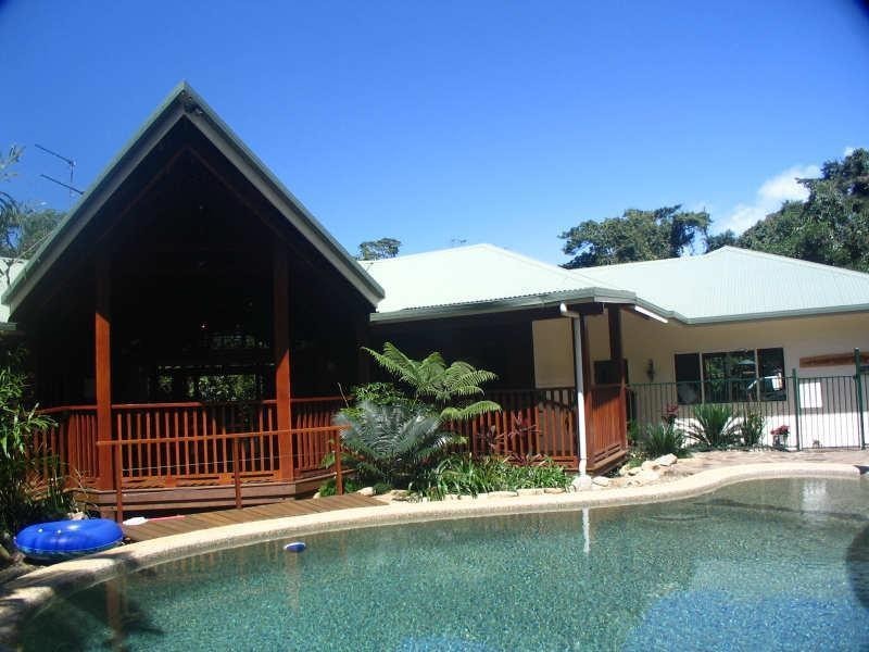 4 James Road, Mission Beach QLD 4852