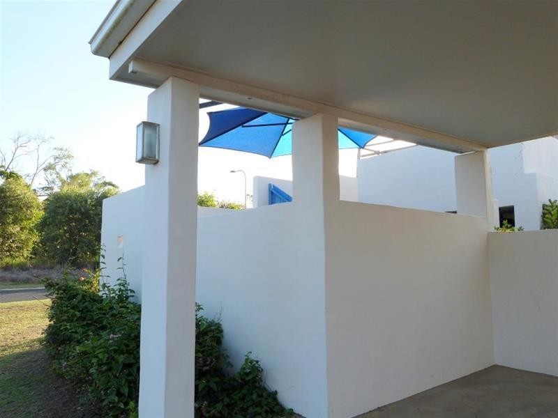 2 Conch Street, Mission Beach QLD 4852