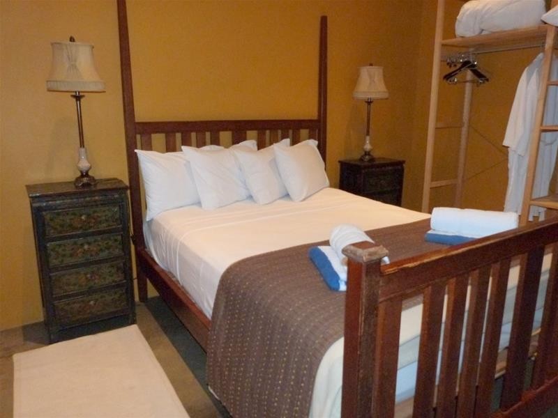 2 Conch Street, Mission Beach QLD 4852