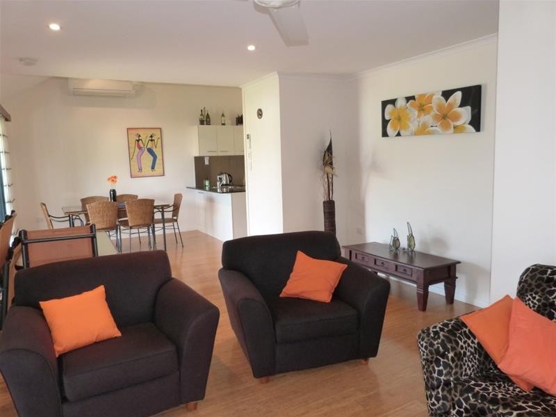 7 Dalgleish Street, Kurrimine Beach QLD 4871