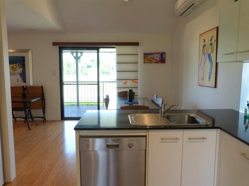 7 Dalgleish Street, Kurrimine Beach QLD 4871