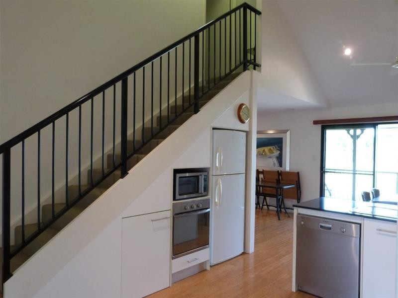 7 Dalgleish Street, Kurrimine Beach QLD 4871