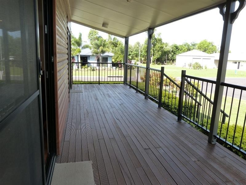 7 Dalgleish Street, Kurrimine Beach QLD 4871